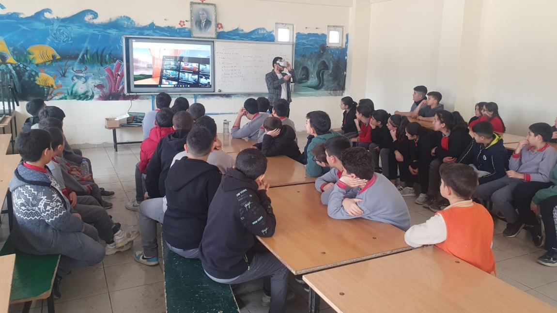 Amasya İl Milli Eğitim Müdürlüğünün yürüttüğü Geleceğim Ellerimde projesi kapsamında öğrencilerimize etkinlik düzenlendi.