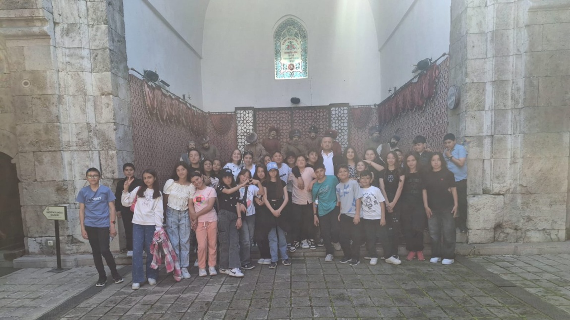 AMASYA'YI YAŞIYORUM PROJESİ KAPSAMINDA OKUL GEZİSİ YAPILDI